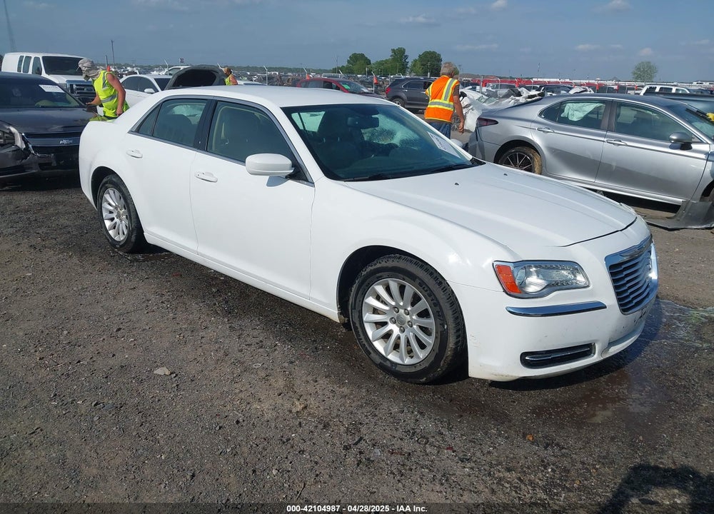 2014 CHRYSLER 300 VIN: 2C3CCAAG7EH327508