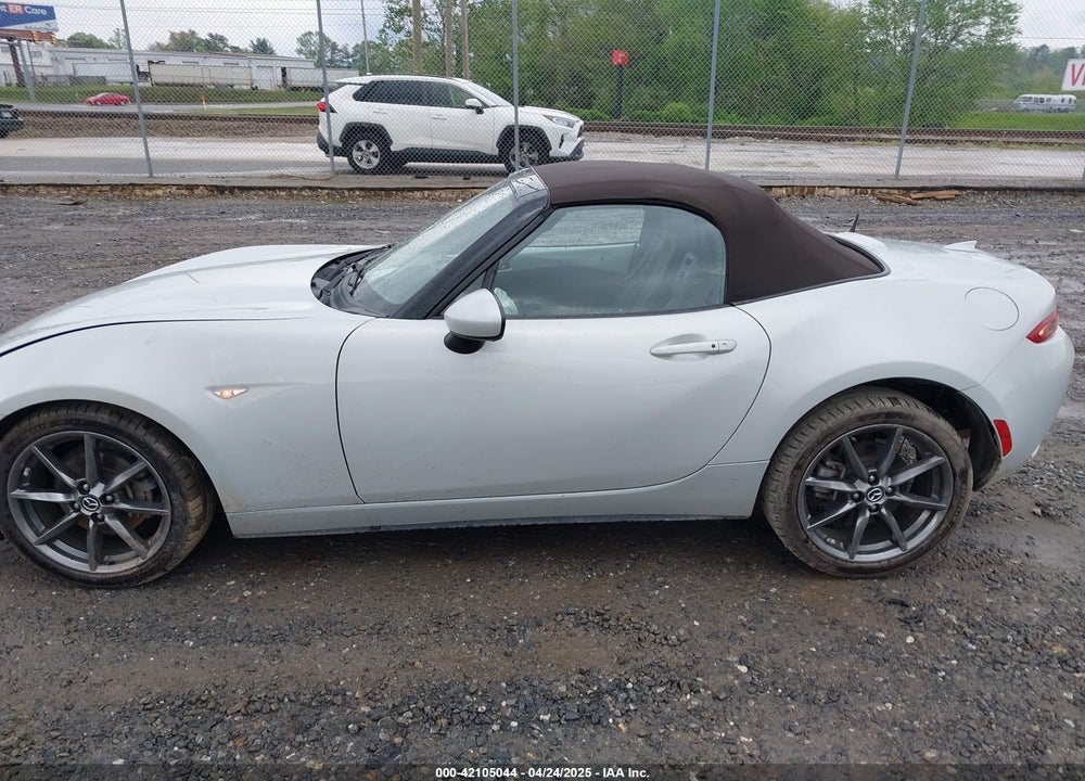 2019 MAZDA MX-5 MIATA VIN: JM1NDAD77K0304999