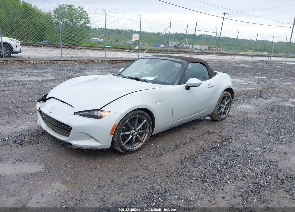 2019 MAZDA MX-5 MIATA VIN: JM1NDAD77K0304999