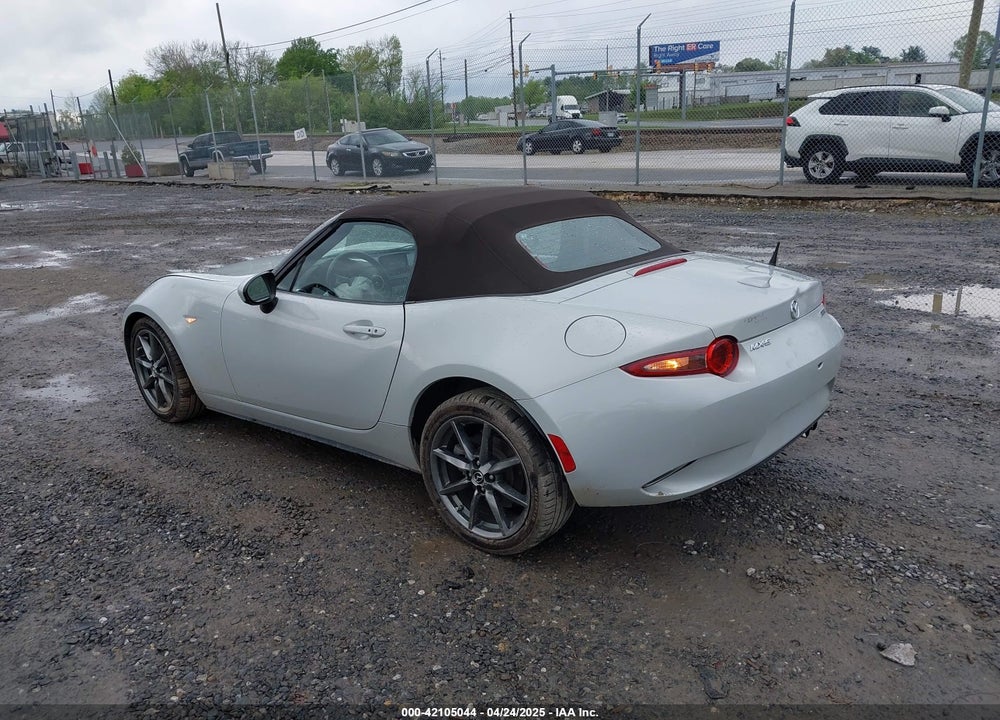 2019 MAZDA MX-5 MIATA VIN: JM1NDAD77K0304999