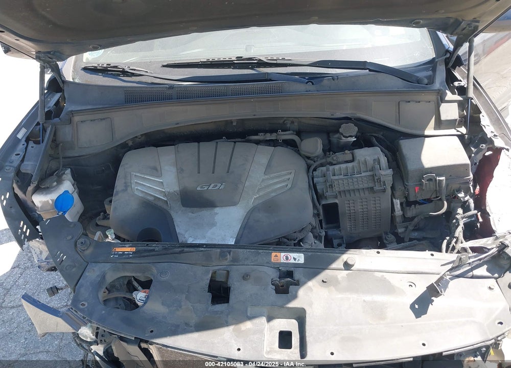 2017 HYUNDAI SANTA FE VIN: KM8SMDHF0HU176740