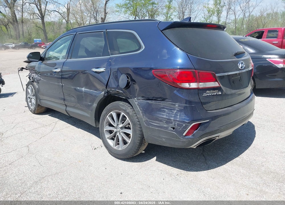 2017 HYUNDAI SANTA FE VIN: KM8SMDHF0HU176740