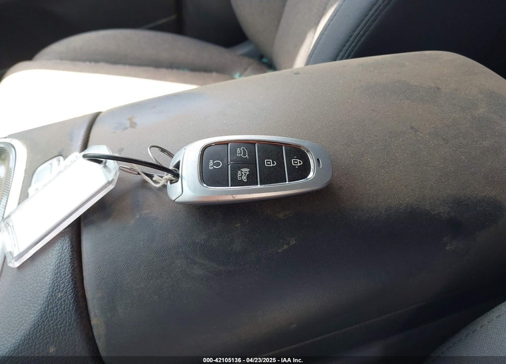 2023 HYUNDAI SANTA FE VIN: 5NMS2DAJXPH599663