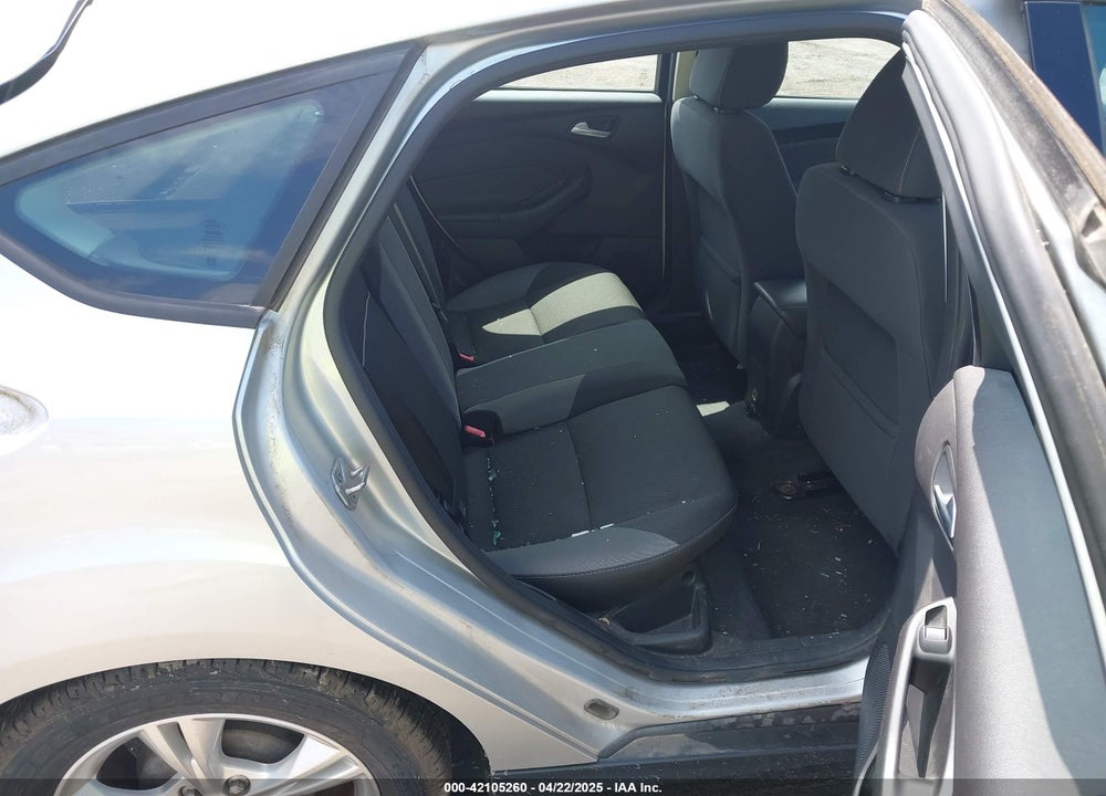2014 FORD FOCUS VIN: 1FADP3K29EL166560