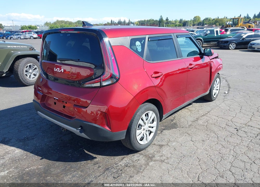 2023 KIA SOUL VIN: KNDJ23AU8P7851384
