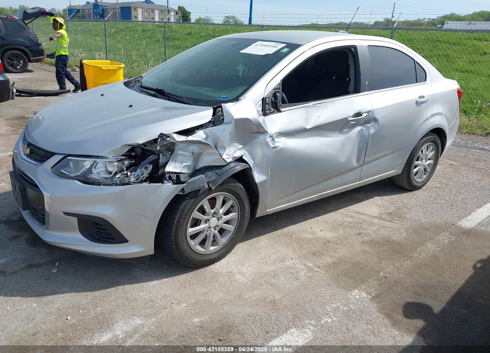 2017 CHEVROLET SONIC LT AUTO VIN: 1G1JD5SH5H4137182