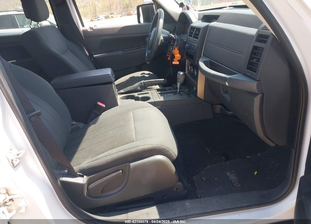 2012 JEEP LIBERTY VIN: 1C4PJMAK7CW209305