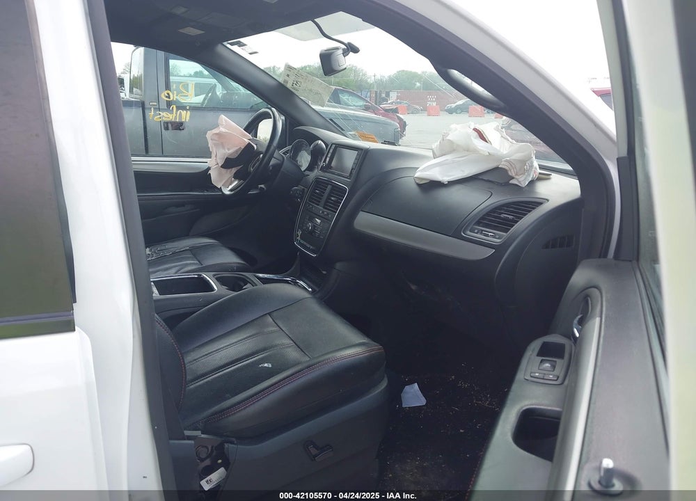 2018 DODGE GRAND CARAVAN GT VIN: 2C4RDGEG6JR150597