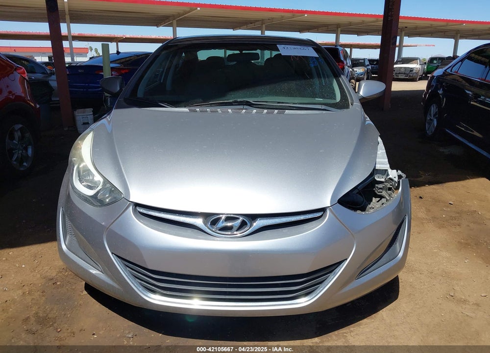 2016 HYUNDAI ELANTRA VIN: 5NPDH4AE8GH720218