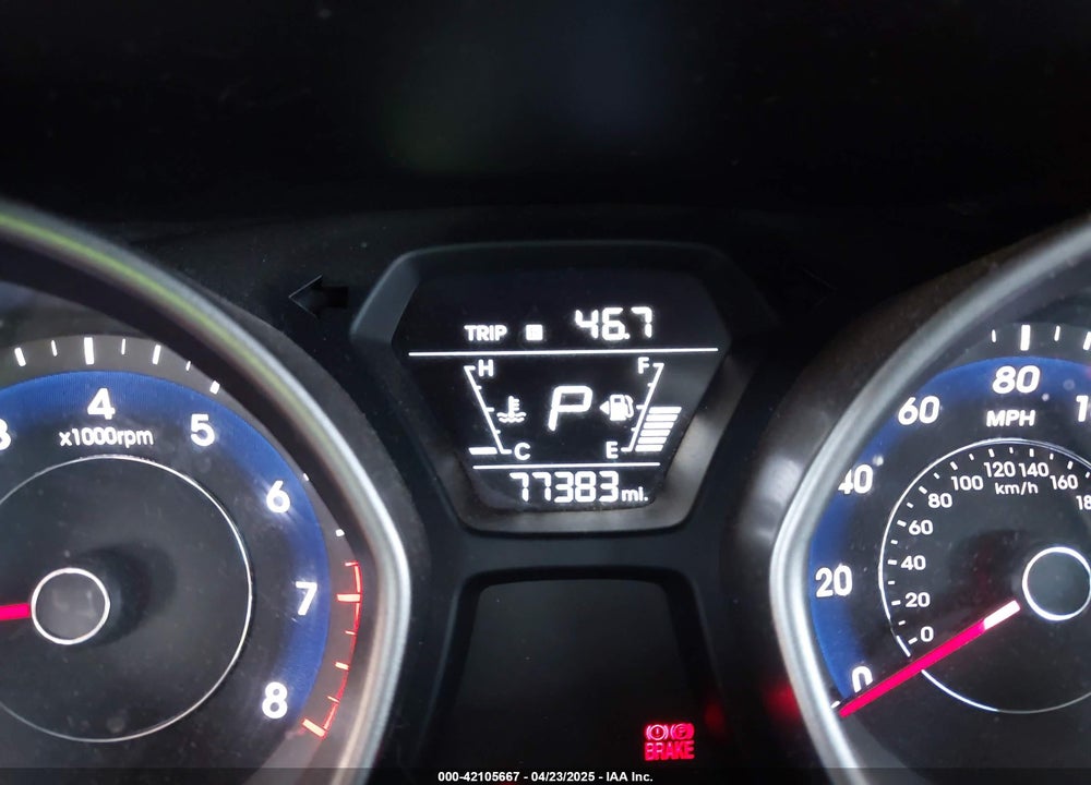 2016 HYUNDAI ELANTRA VIN: 5NPDH4AE8GH720218