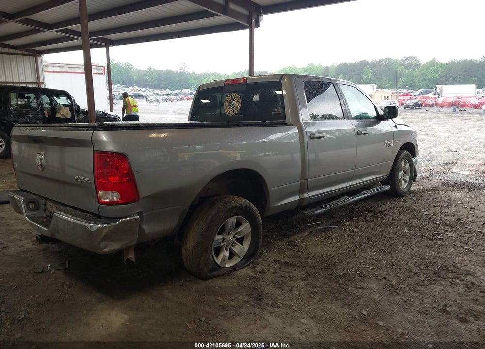 2019 RAM 1500 VIN: 1C6RR7TT8KS649717