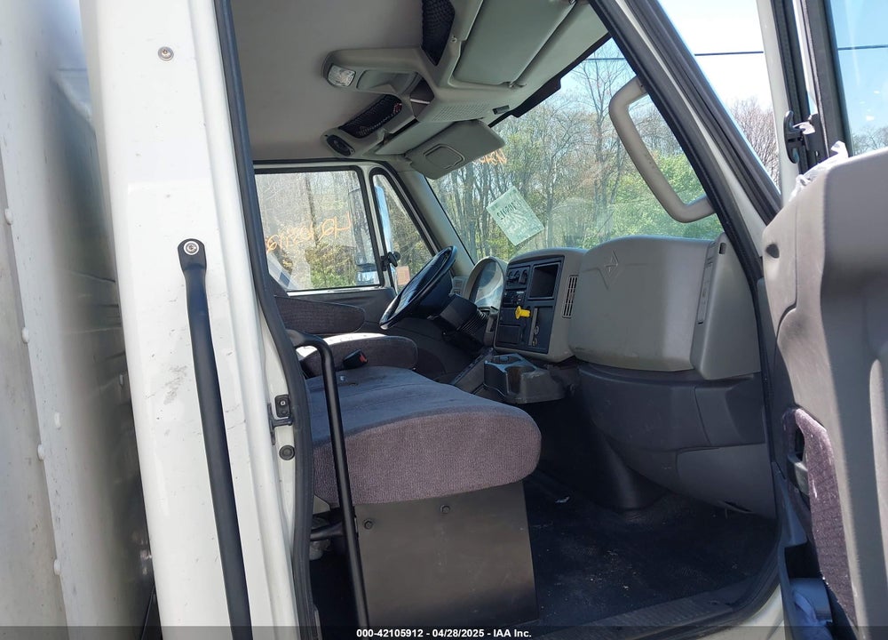 2018 INTERNATIONAL DURASTAR 4300 VIN: 1HTMMMML5JH235551