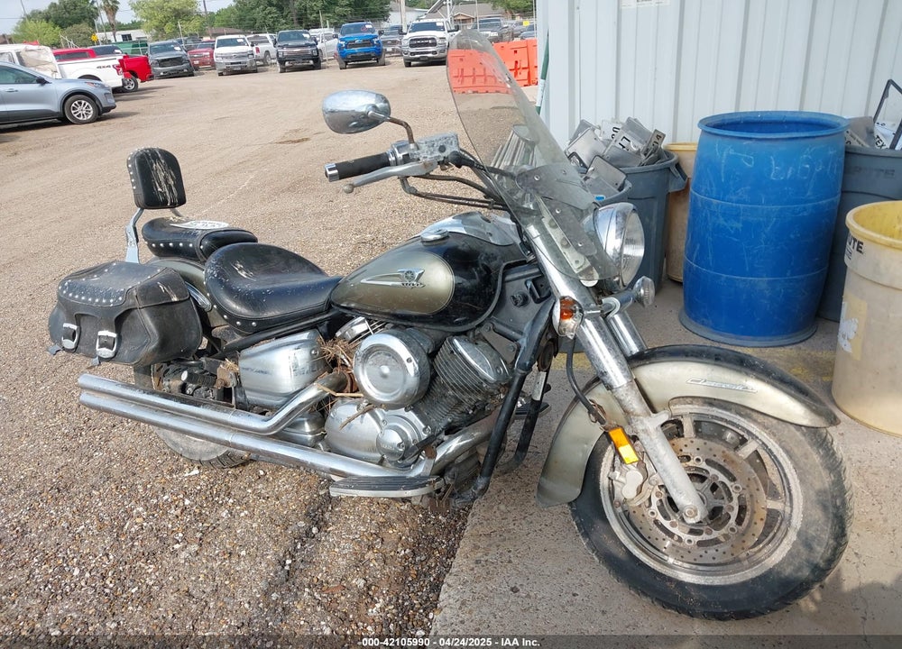 2005 YAMAHA XVS1100 VIN: JYAVP11E35A074270