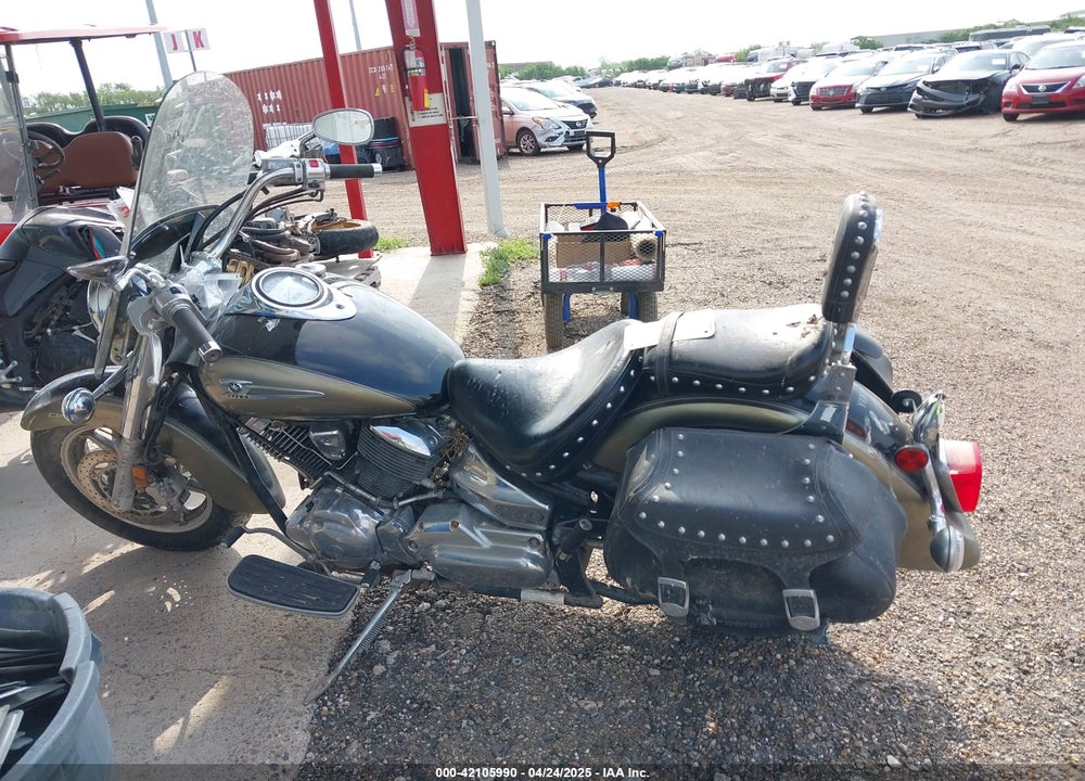 2005 YAMAHA XVS1100 VIN: JYAVP11E35A074270