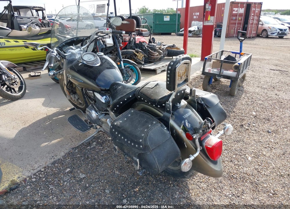 2005 YAMAHA XVS1100 VIN: JYAVP11E35A074270