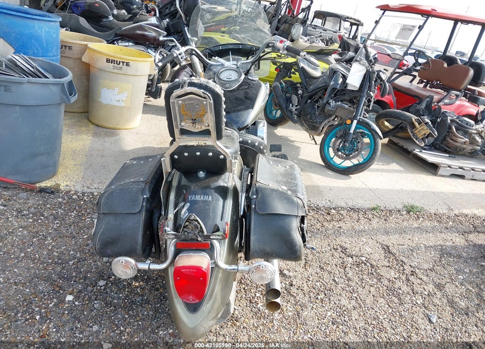 2005 YAMAHA XVS1100 VIN: JYAVP11E35A074270