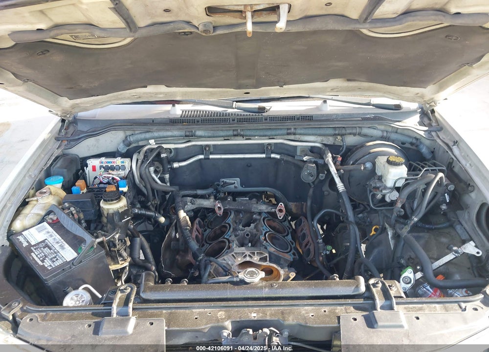 2008 NISSAN PATHFINDER SE VIN: 5N1AR18UX8C640889