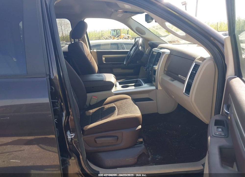2016 RAM 1500 VIN: 1C6RR7TT1GS254804