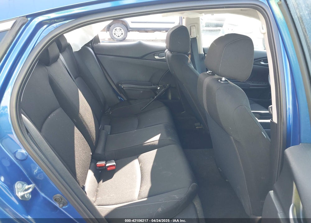2019 HONDA CIVIC LX VIN: 19XFC2F68KE210252
