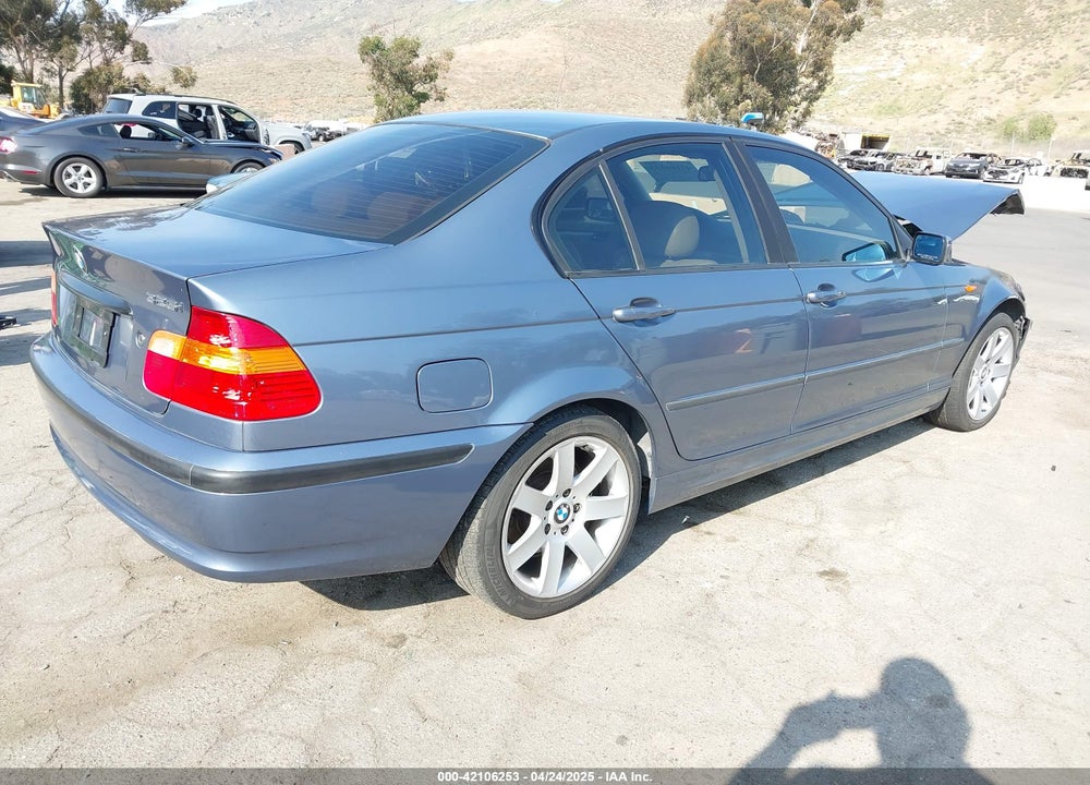 2004 BMW 325I VIN: WBAEV33464KR28572