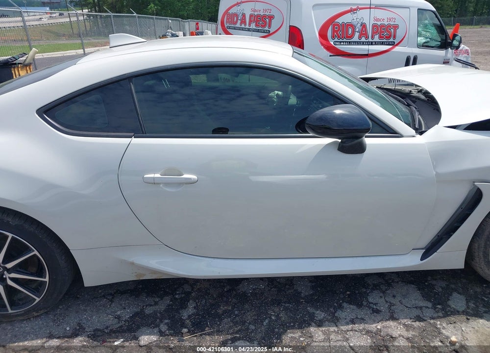 2023 TOYOTA GR86 VIN: JF1ZNBB1XP9761818