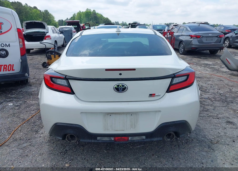 2023 TOYOTA GR86 VIN: JF1ZNBB1XP9761818