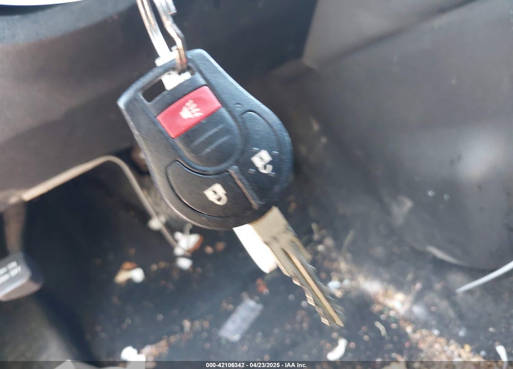 2013 NISSAN ROGUE S VIN: JN8AS5MV7DW137686
