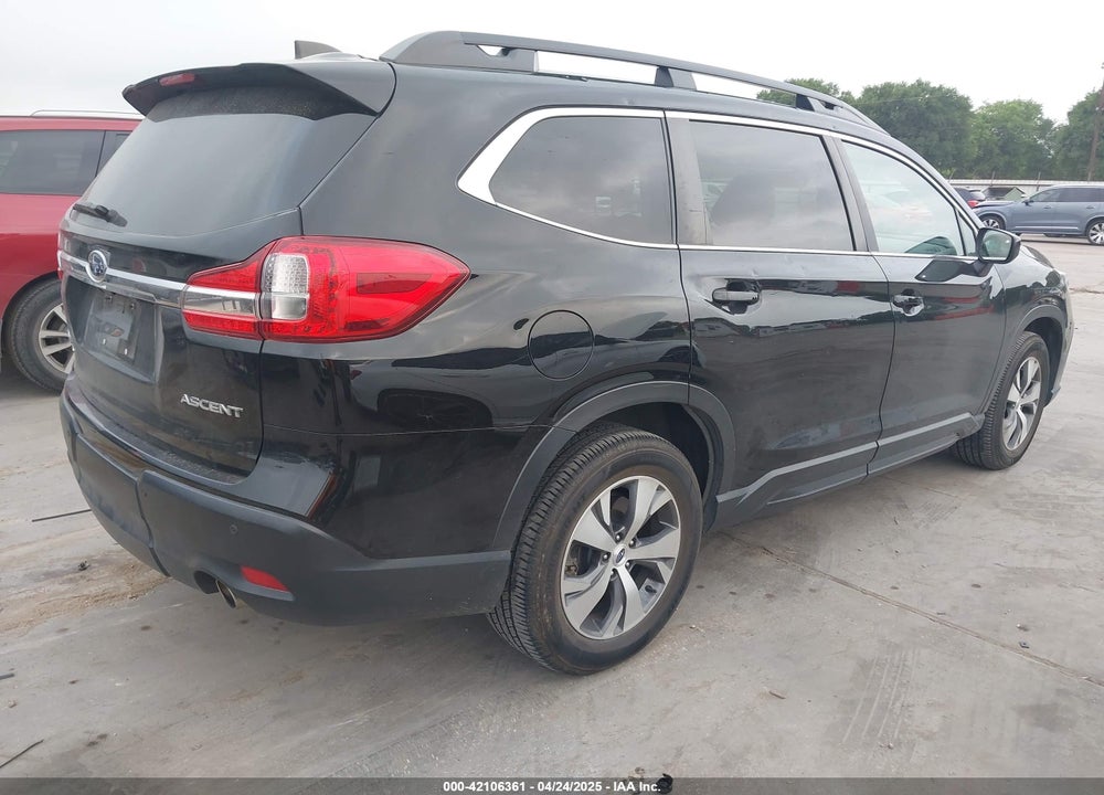 2021 SUBARU ASCENT VIN: 4S4WMAFD8M3433564
