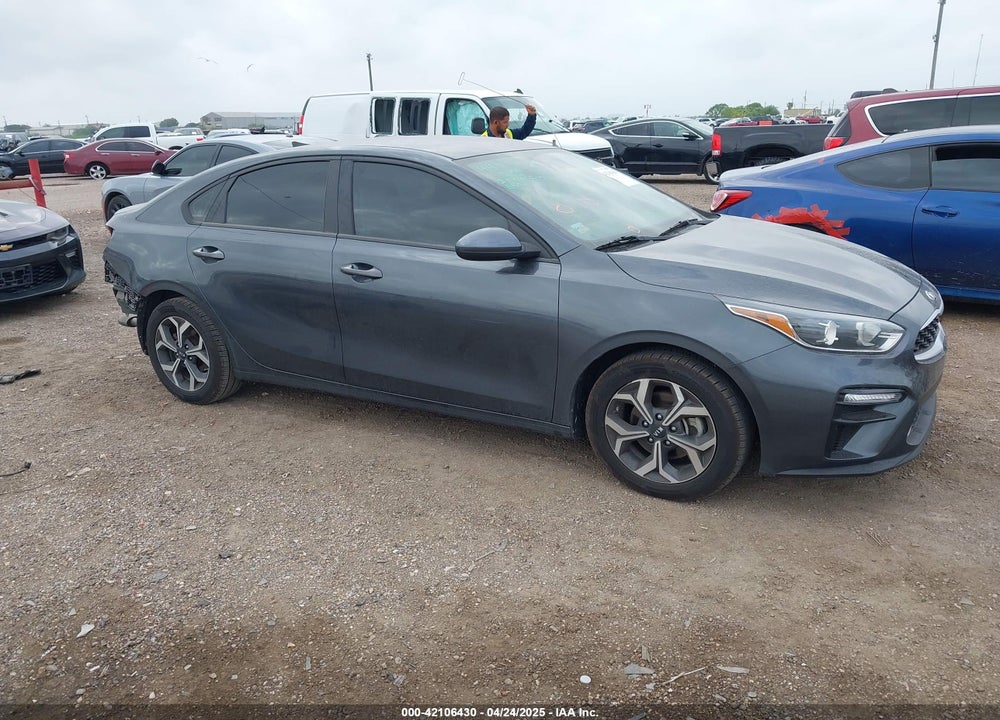 2021 KIA FORTE LXS VIN: 3KPF24AD9ME358627