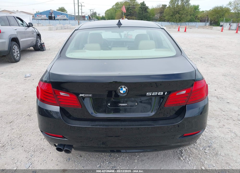 2014 BMW 528I VIN: WBA5A7C58ED617338