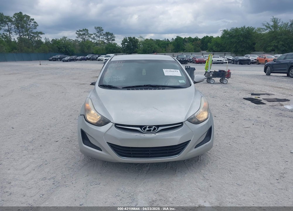 2016 HYUNDAI ELANTRA VIN: 5NPDH4AE5GH750664