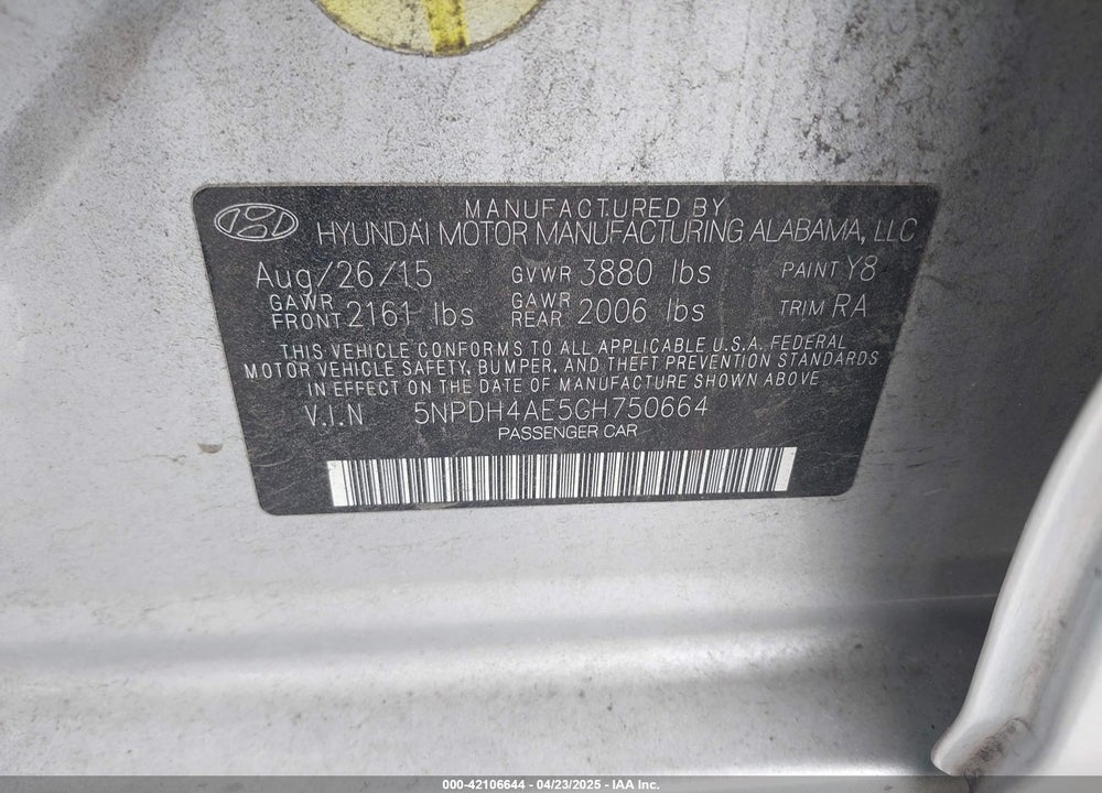 2016 HYUNDAI ELANTRA VIN: 5NPDH4AE5GH750664