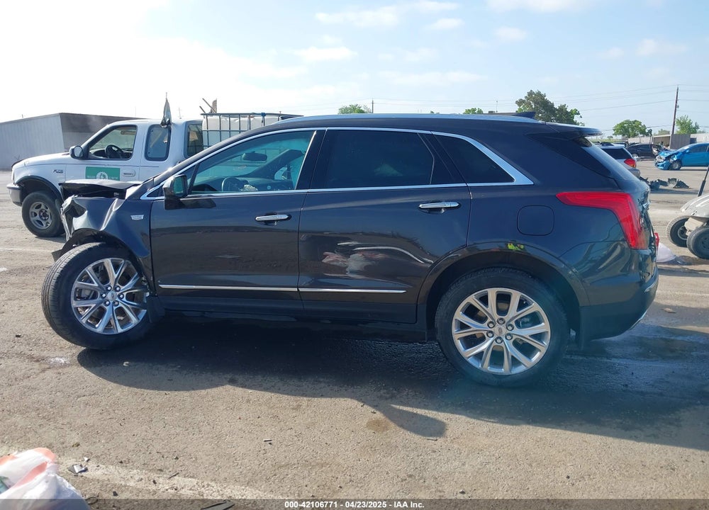 2017 CADILLAC XT5 VIN: 1GYKNFRS5HZ122758