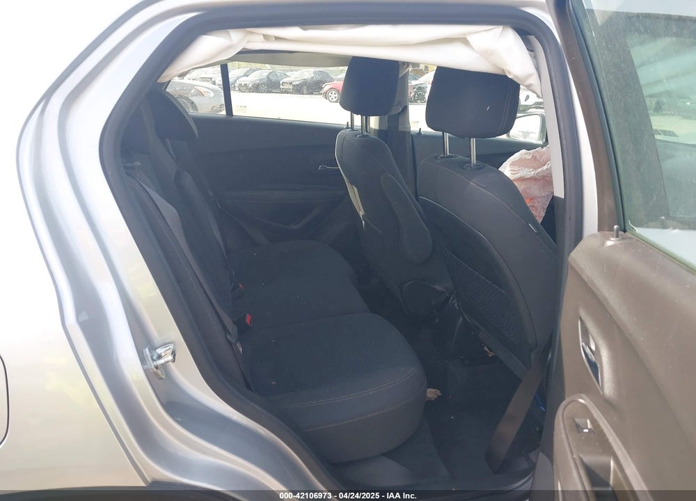 2017 CHEVROLET TRAX LS VIN: KL7CJKSB3HB232738