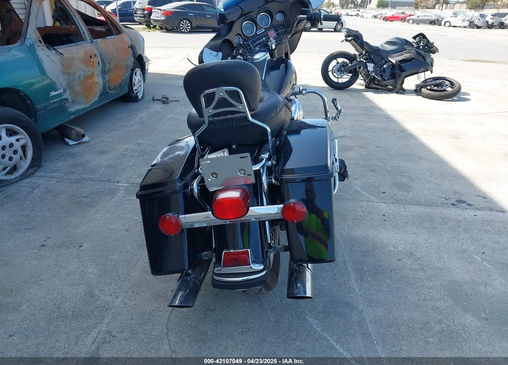 2001 HARLEY-DAVIDSON FLHT VIN: 1HD1DDV341Y637364