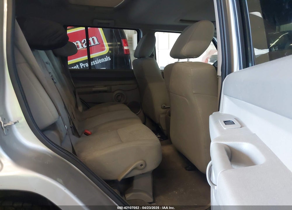 2007 JEEP COMMANDER SPORT VIN: 1J8HG48K87C661966