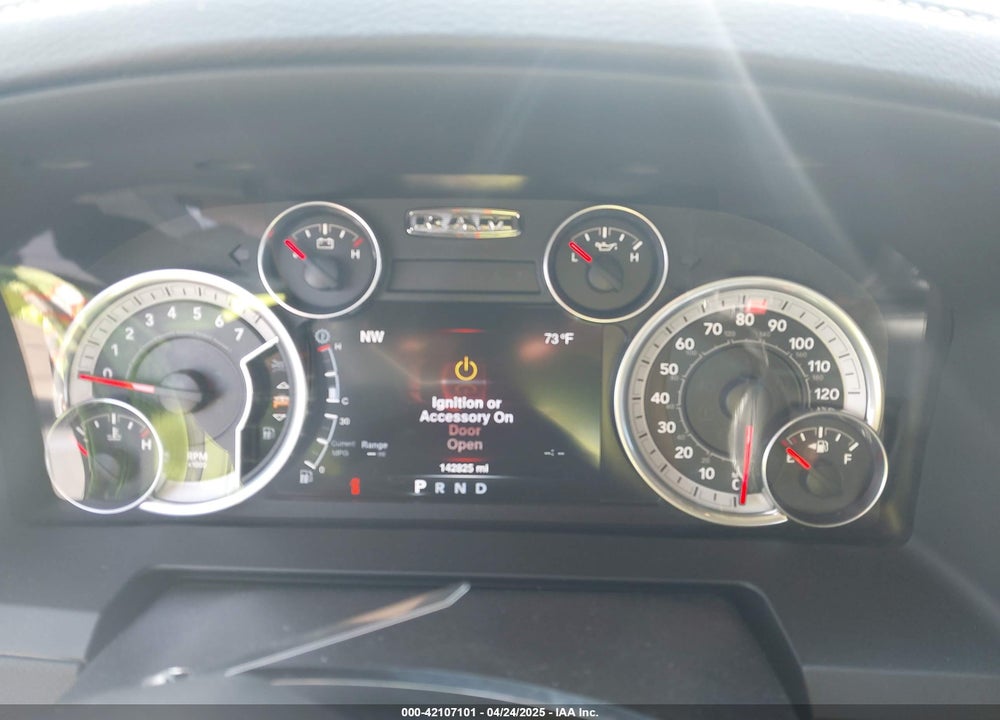 2016 RAM 1500 LAIE VIN: 1C6RR7NT1GS121456
