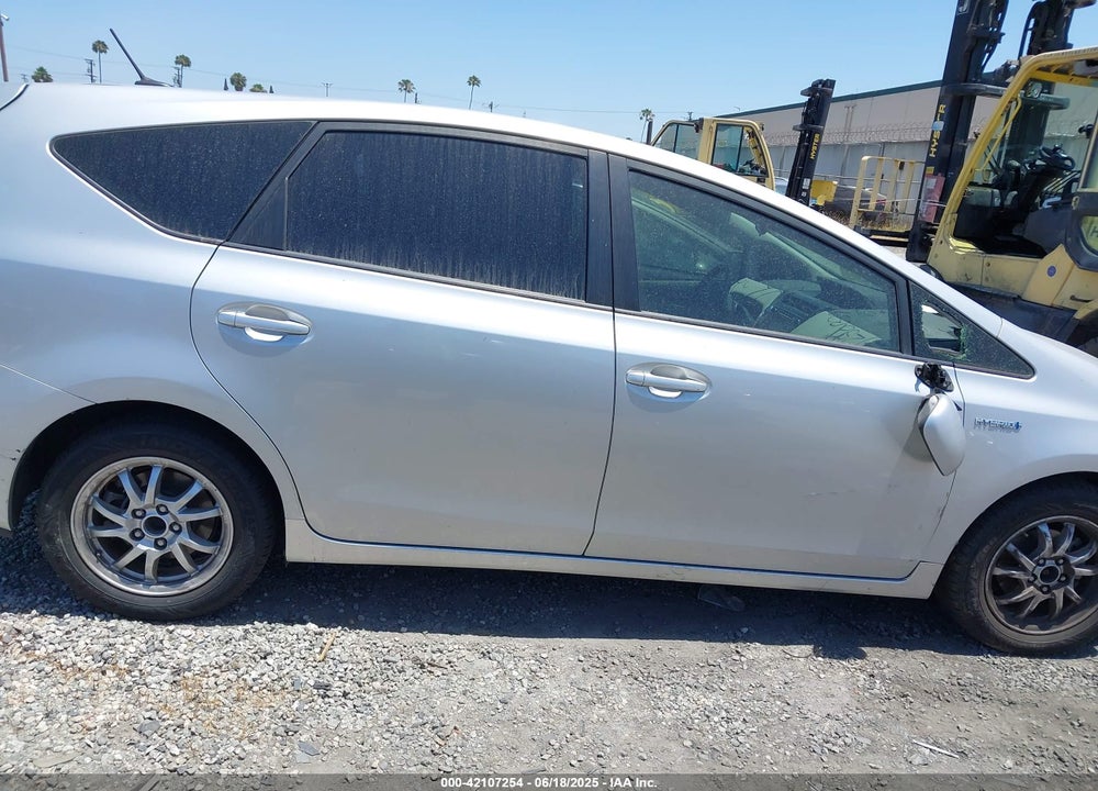 2015 TOYOTA PRIUS V VIN: JTDZN3EU7FJ016950