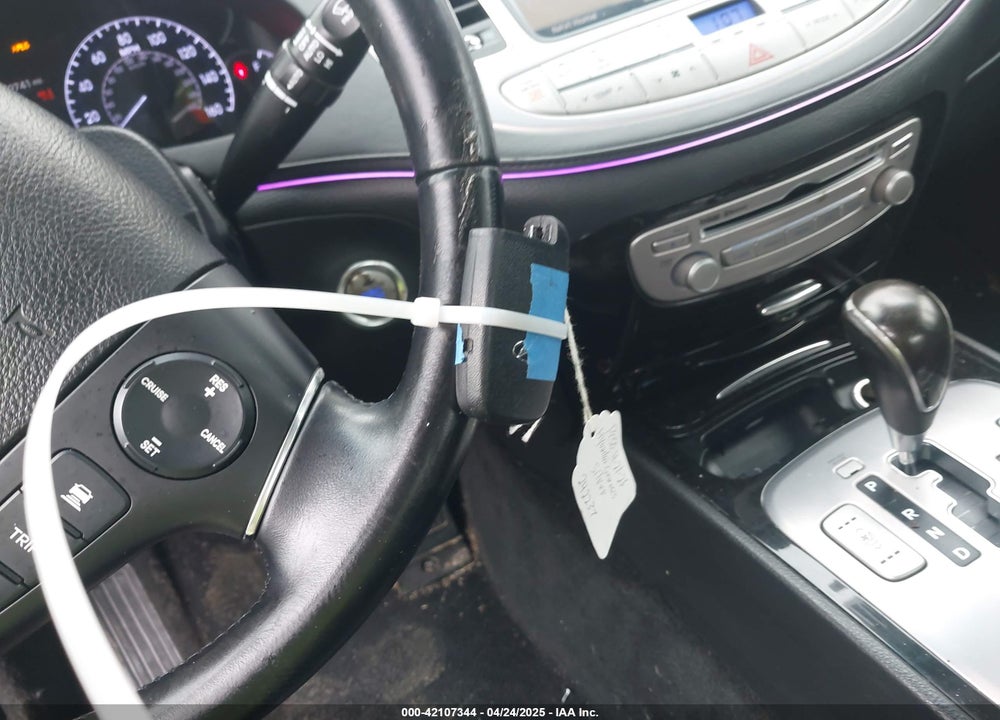2013 HYUNDAI GENESIS VIN: KMHGC4DH1DU242237