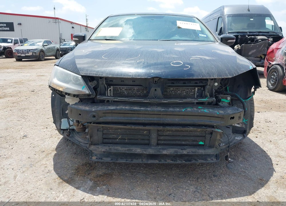 2015 VOLKSWAGEN JETTA VIN: 3VWD07AJ8FM407391