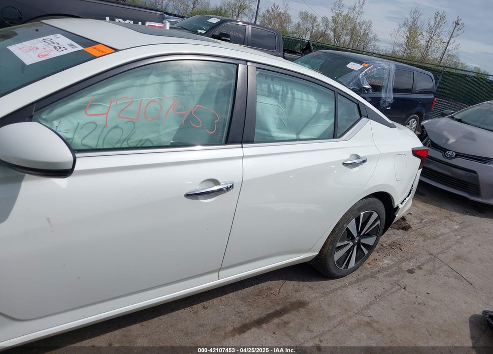 2021 NISSAN ALTIMA SV INTELLIGENT AWD VIN: 1N4BL4DW7MN372228
