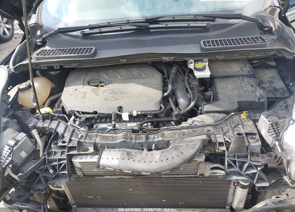2017 FORD ESCAPE VIN: 1FMCU0JD8HUE84471