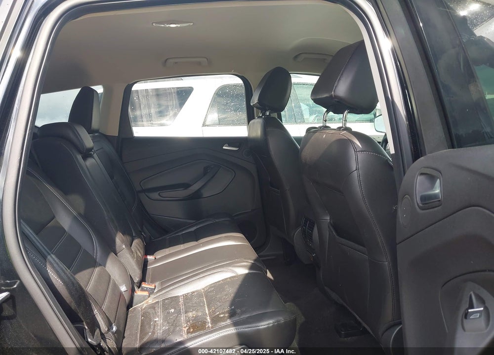 2017 FORD ESCAPE VIN: 1FMCU0JD8HUE84471