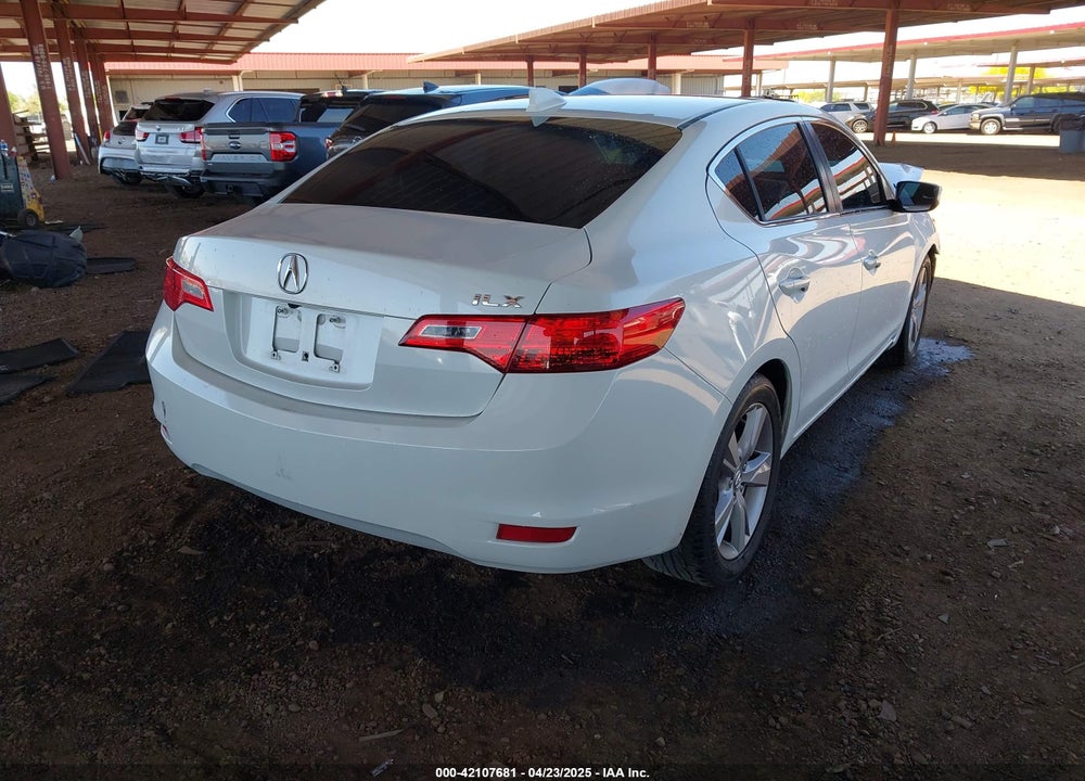 2014 ACURA ILX 2.0L VIN: 19VDE1F34EE015196