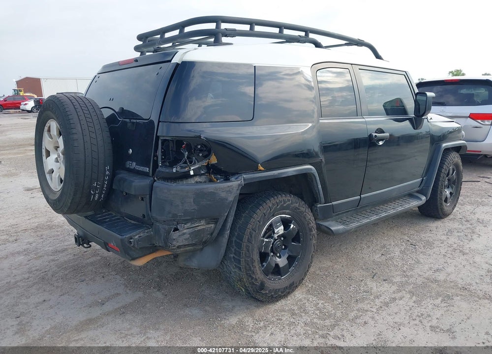 2007 TOYOTA FJ CRUISER VIN: JTEZU11F470012534