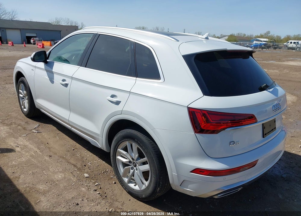 2022 AUDI Q5 VIN: WA1GAAFY8N2086002