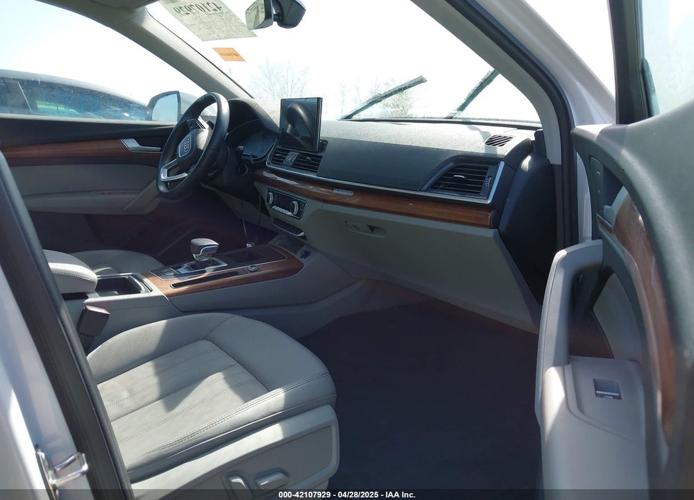 2022 AUDI Q5 VIN: WA1GAAFY8N2086002
