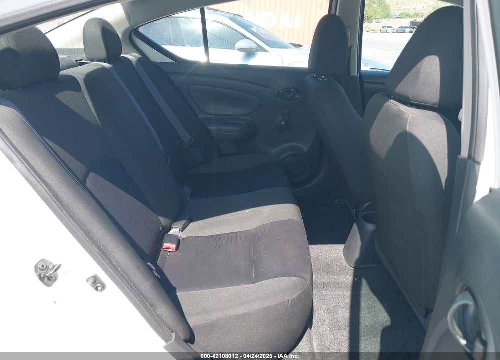 2018 NISSAN VERSA 1.6 S+ VIN: 3N1CN7AP2JL820770
