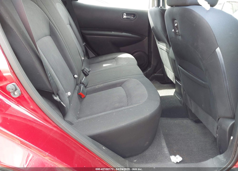 2014 NISSAN ROGUE SELECT VIN: JN8AS5MV8EW700391