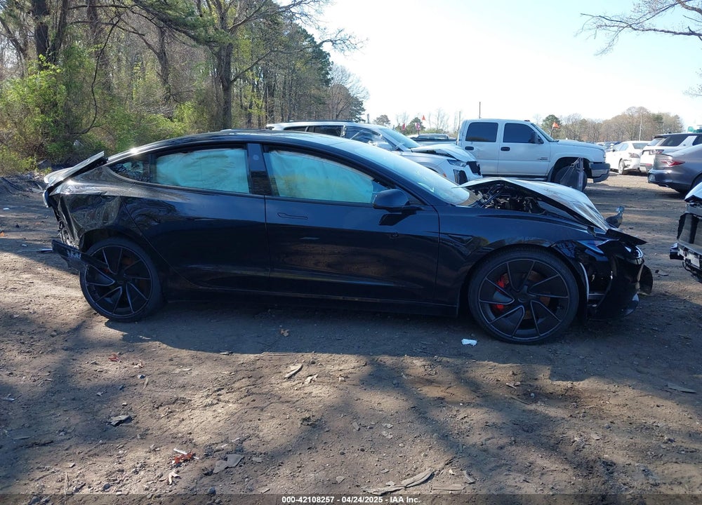 2024 TESLA MODEL 3 VIN: 5YJ3E1ET0RF880929